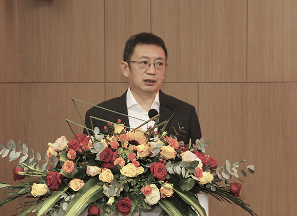 03-欧宝(中国)董事长兼科协主席黄道元发表讲话.jpg 03-欧宝(中国)董事长兼科协主席黄道元发表讲话.jpg